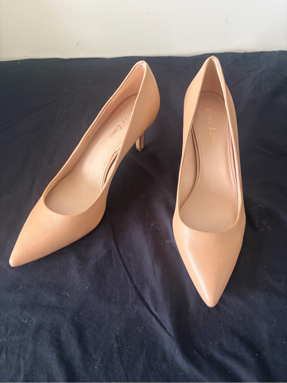 Essex Lane Nude Pointed Toe Pumps Size 10